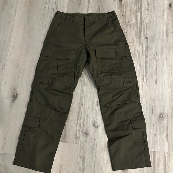 Men's Vertx Recon Flex OD GreenTactical Cargo Pants - Multi-Pocket Utility Style